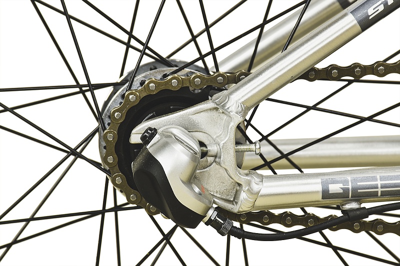 Geek City 24.2 V (2025)